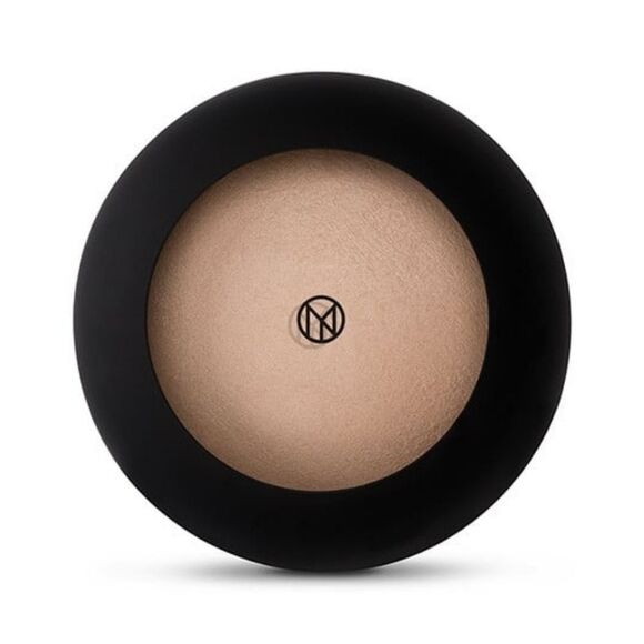 IL MAKIAGE Other - IL Makiage Mineral Baked Instant Glow Highlighter Shade Halo New in The Box